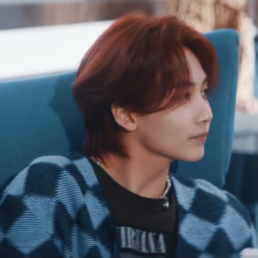 hourly jeonghan (@jeonghanhour) on Twitter photo 