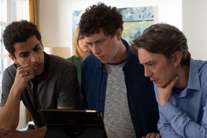 🇫🇷CINE FRANCES INVITA

📌CINE Riviera🗓️2⃣2⃣JUN🕔5⃣pm

🎞️Escape de Al Raqa (🎬Emmannuel Hamon2⃣0⃣1⃣8⃣)

<a href="/CinematecaCuba/">Cinemateca de Cuba</a> 

#ICAIC #Cine #Cuba #Francia #CubaEsCultura