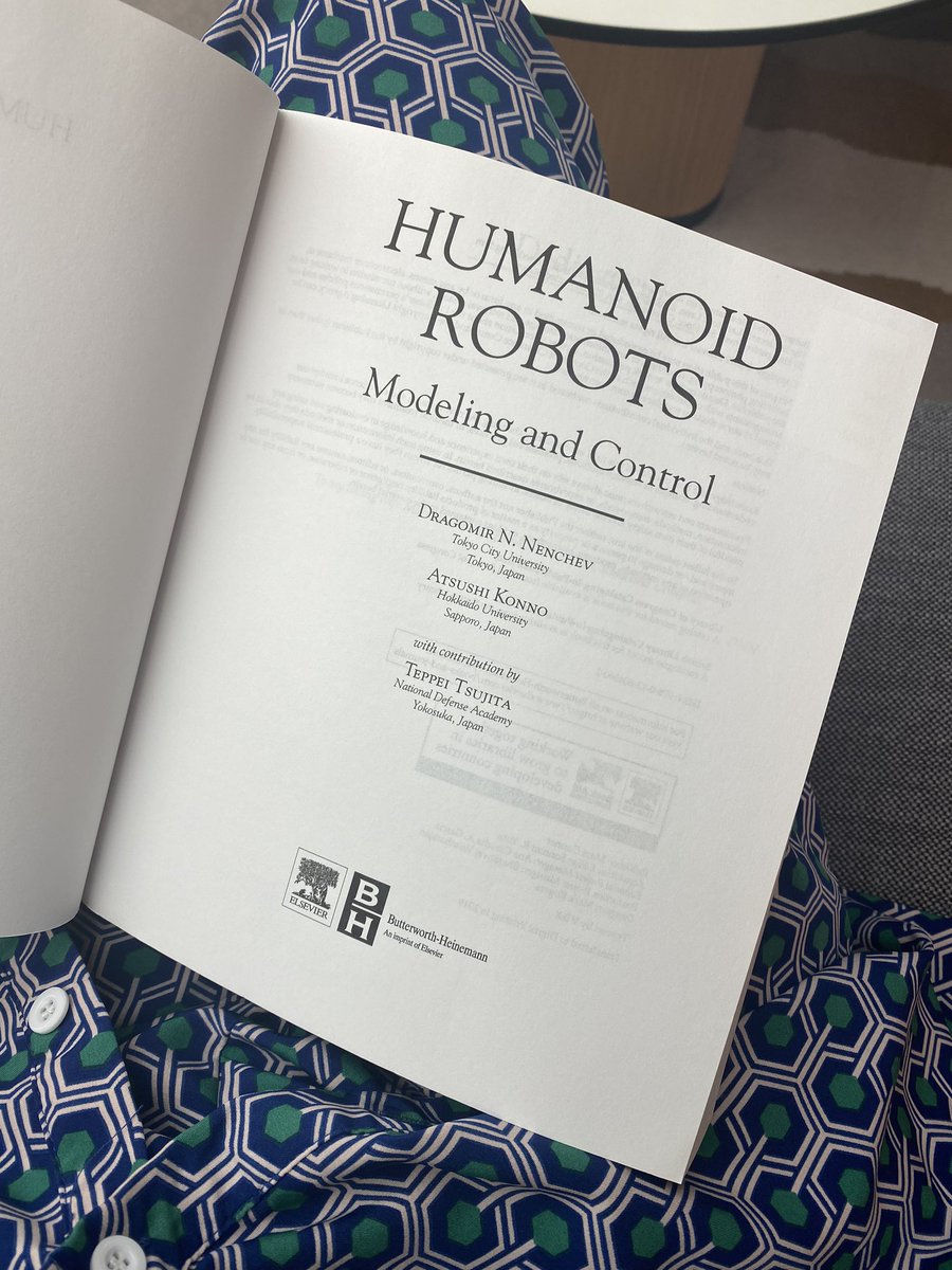 decodeVeronika's tweet image. Spent the whole day at the new MBR Library in Dubai… pure heaven on 🌏 #mbrlibrary #Dubai #UAE