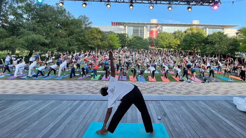 Celebration of the 
#InternationalDayofYoga  at Discovery Green Park, Houston.
#IDY2022 
#YogaForHumanity