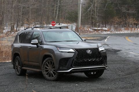 JaMtoka's tweet image. No V8 in the 2022 Lexus LX600? No big deal. It’s easy to cry over the loss of the V8. The iconic engine has reigned supreme over muscle cars, work trucks, and some of the world’s most important sports cars for decades. — @RoadandTrack