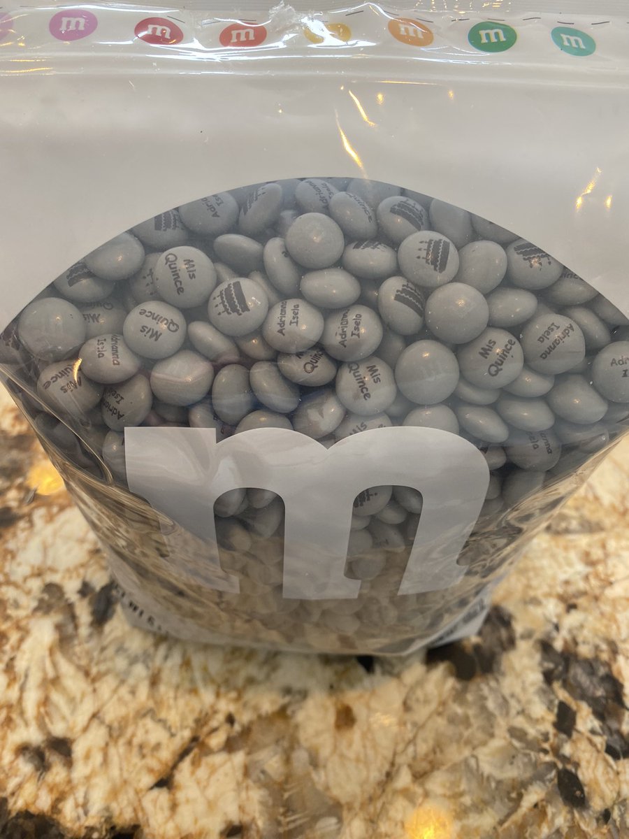 SimplyCessie's tweet photo. Shout out to the customer service dept from @mmschocolate! Yesterday they investigated and determined FedEx lost my pkg and had a reship that arrived today! Now I can make the favors for my niece’s quinceañera. #trythegreystuff #readyforadventureinthegreatwidesomewhere https://t.co/FUNUSr5Rqf