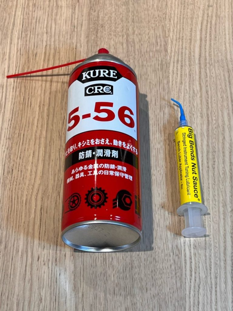 ikeshibu_tokyo's tweet photo. ⚡BLOG⚡
リペア&カスタム工房
#WSR の“日々精進”🪛
🖊潤滑剤
💬WSRで主に使われている潤滑剤は #Bigbends と #KURE 5-56です。前者はペースト状で特定の場所に少量入れたい時に、後者は液体状なので狭い隙間に入れたい時に…というお話です。(や)
🔻つづきはこちら🔻
https://t.co/uKaABICenu https://t.co/Yzop9RQpkw