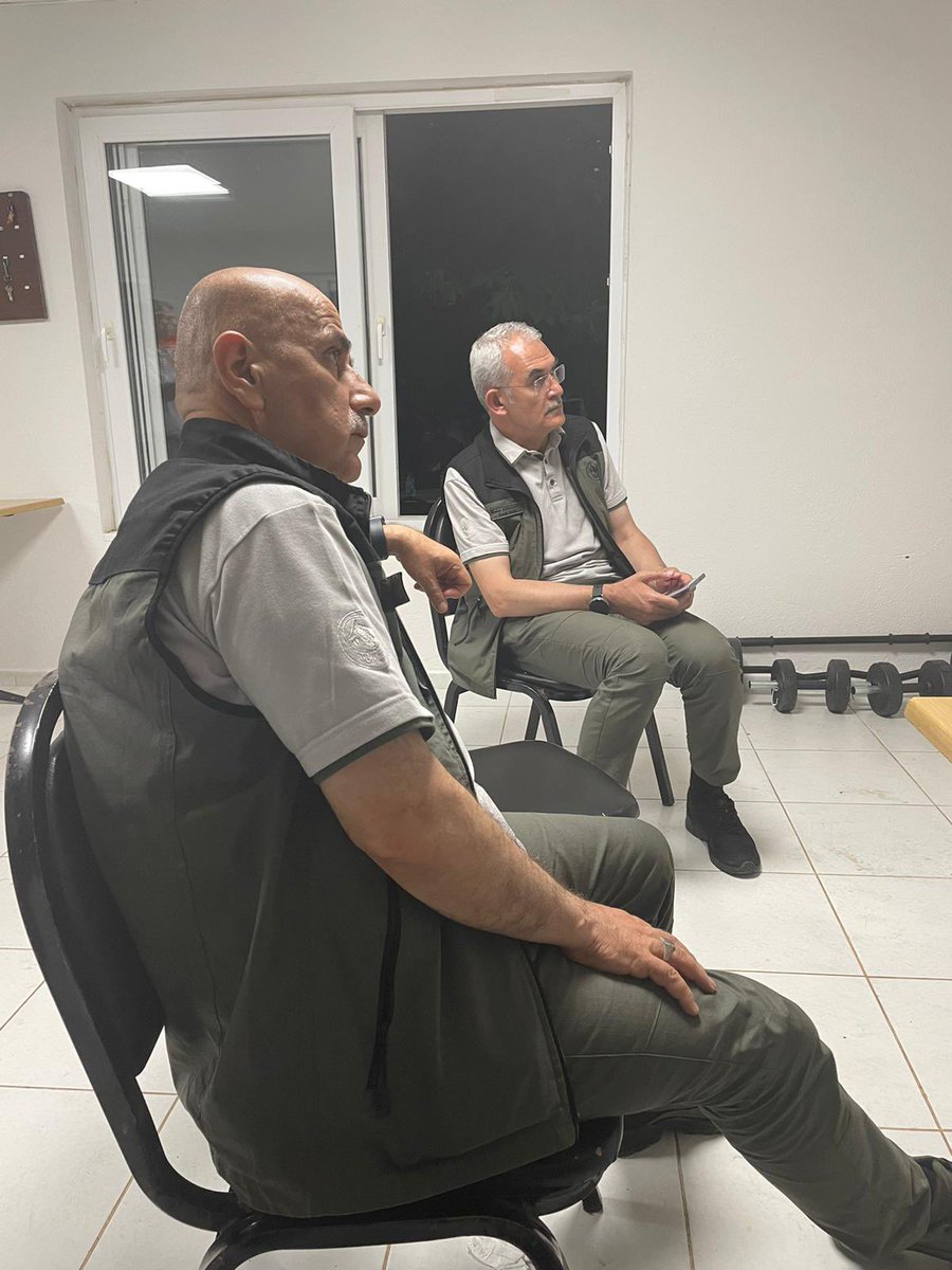 #Marmaris’te kahraman personelimizin yangın söndürme çalışmalarını takip ediyoruz.

Yangın söndürme uçaklarımızın ve helikopterlerimizin yangına müdahalesi an itibariyle başladı.