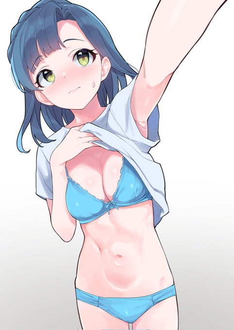 お腹大好き人間
#これ見た人はお腹を貼る 