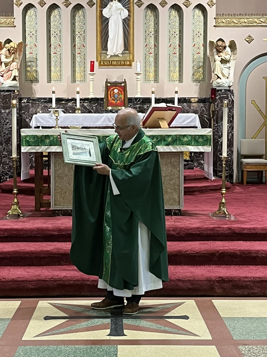 gerber_heather's tweet photo. Many thanks to Father Rod McNeill who reminded the students of St. Francis de Sales Catholic School @CDSBEO to not forget to bring God home with them this summer! https://t.co/2KhQRFvruA