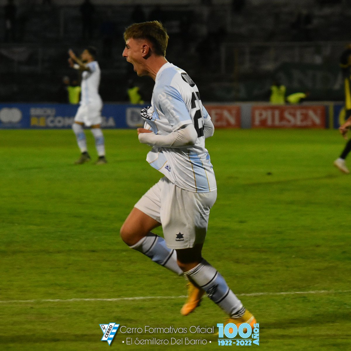 MELOGOL DE PRIMERA 

Debutó nuestro goleador Emiliano Melo en Primera División y como no podía ser de otra manera lo hizo rompiendo la red. 

Felicitaciones <a href="/emimelo_/">Emılıαno Melo</a> 👏🏻

#ElSemilleroDelBarrio