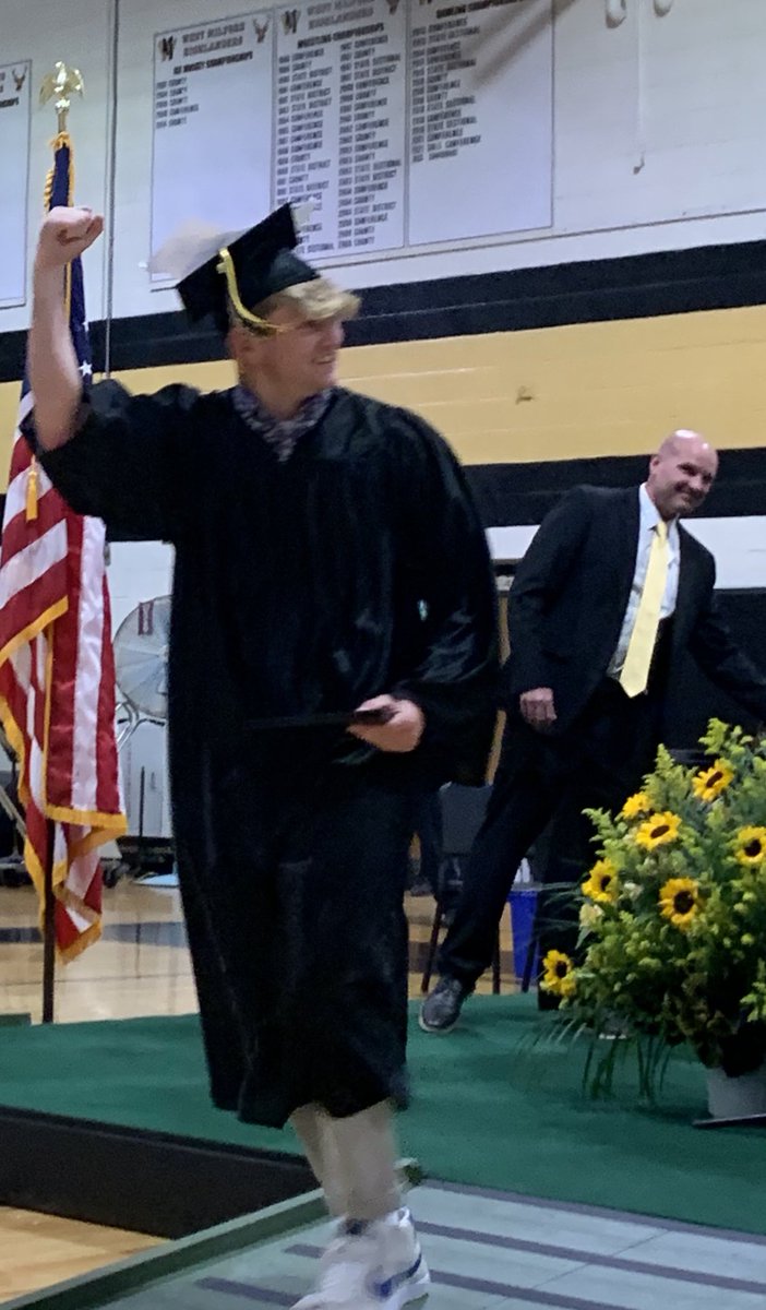 Congratulations Class of 2022! Great night celebrating you! <a href="/WMTHSPrincipal/">WMTHS Principal</a> <a href="/daniel_novak_WM/">Daniel Novak</a> @WestMilfordSupt @drdana_dana #2022graduate