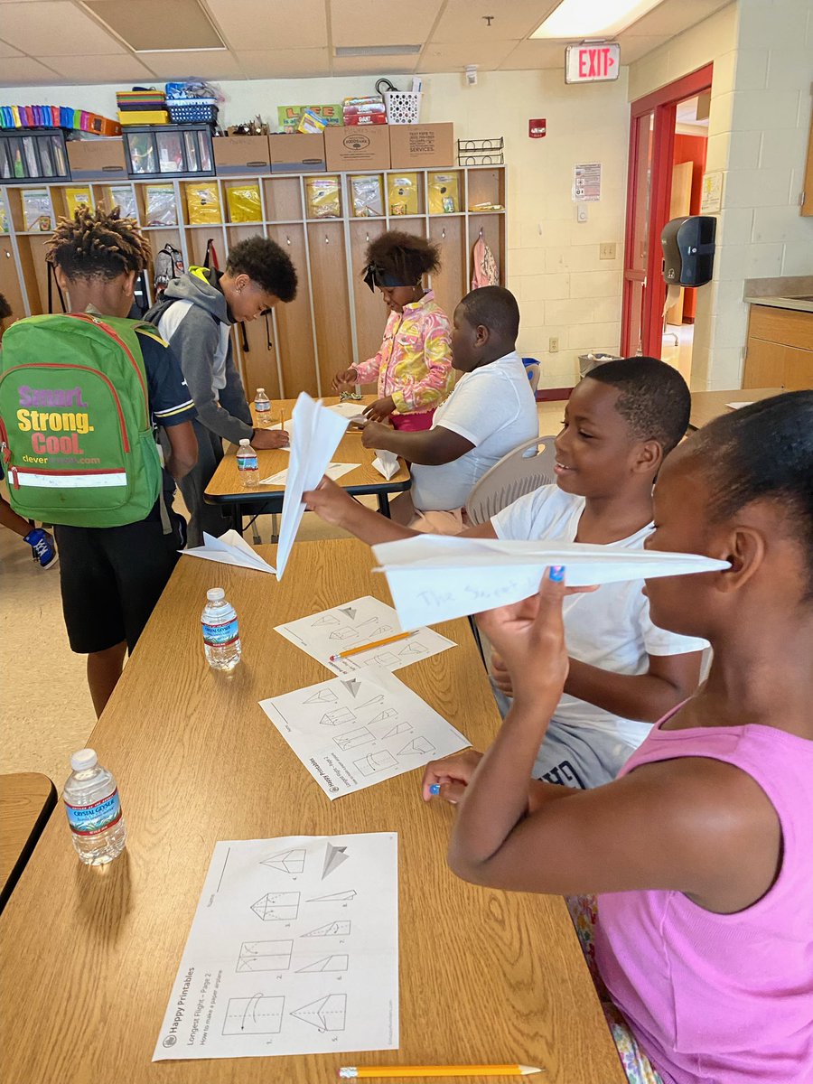 Taylorizlove's tweet photo. Taylor students are still enjoying math - making paper airplanes with third grade and measuring with standard and non standard units @IamCPS #engagingstudents #summermathfun https://t.co/p6BZDxjN9R