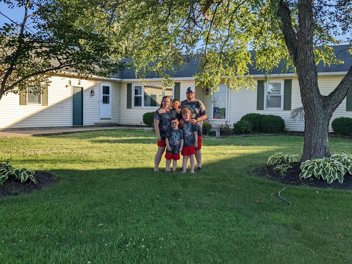 BeastRunningMama tweet media