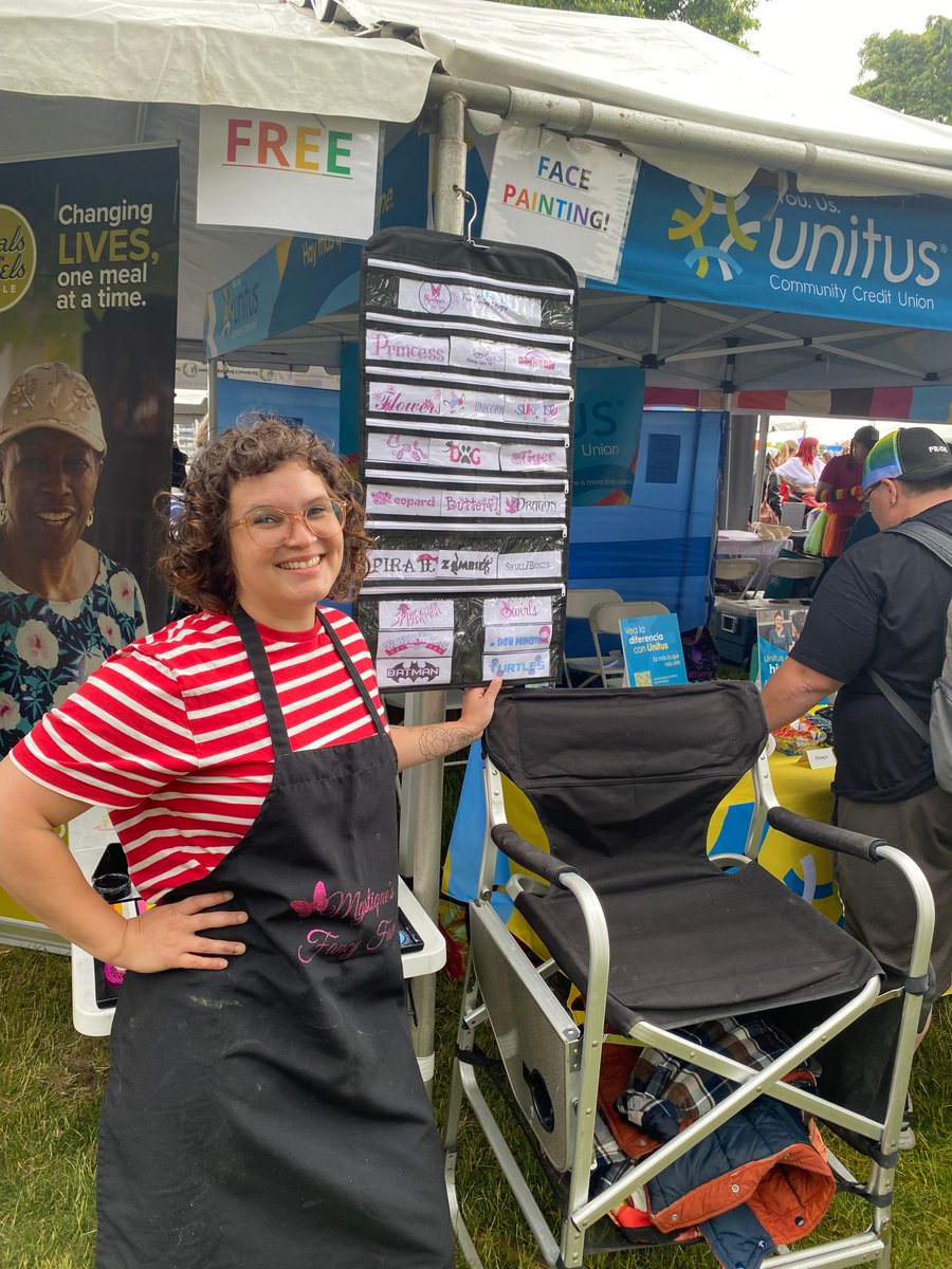 UnitusCCU's tweet photo. 🌈 HAPPY PRIDE! #TeamUnitus had a blast at Portland Pride this weekend! Thanks @PDXPrideNW for putting on a stellar Pride 2022 event after two years without it. 🏳️🌈 At Unitus, we believe there is more that UNITES us. #gayitforward with a donation to #PrideNW via the link in bio. https://t.co/fcNQ8KIcOX