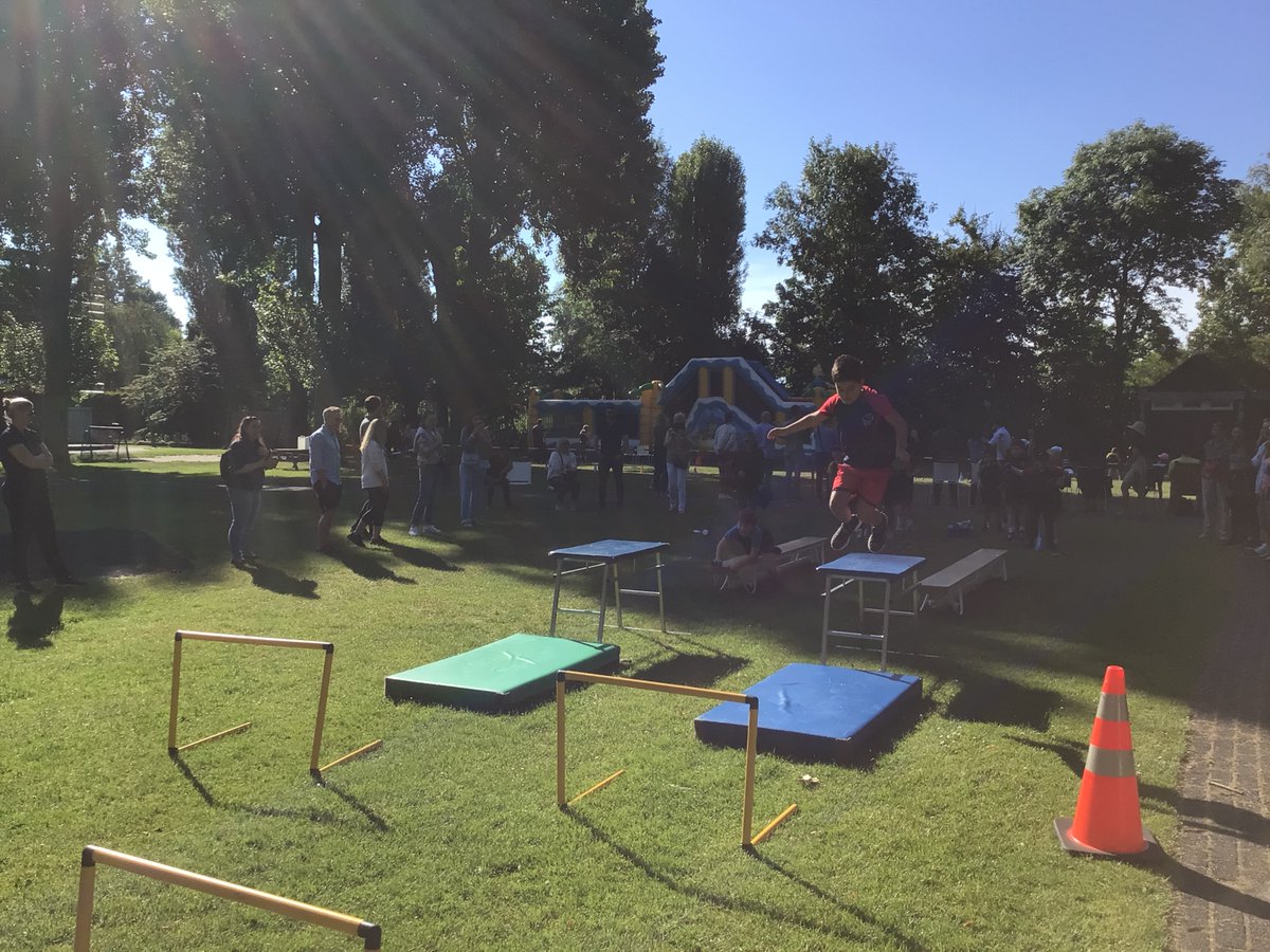 BSNJSV's tweet image. #JSVY1 #JSVY2 sports events today. Showcasing all their PE skills in events such as sprints, throwing, batting and obstacle courses - well done Y1 and Y2!