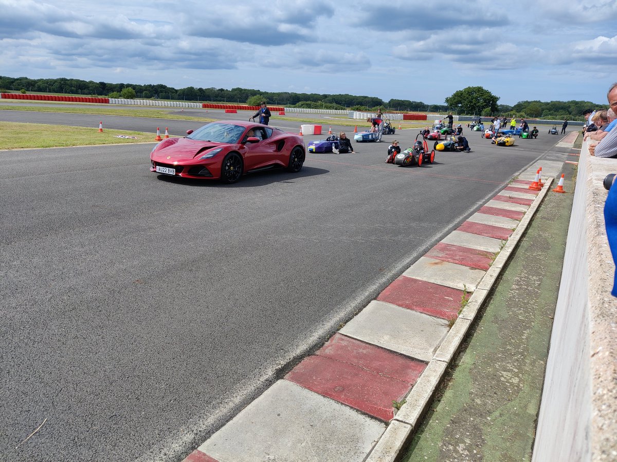 LeysSTEM's tweet photo. On Sunday the Red Wywerns Racing team competed in the @Greenpowertrust regional heats race day at @lotuscars Hethel test track. Thank you to @salixembroidery for providing us with our caps. We had a great day! Thanks @DTLeys 🏁🏎️☀️ https://t.co/aiJ0LezvS9