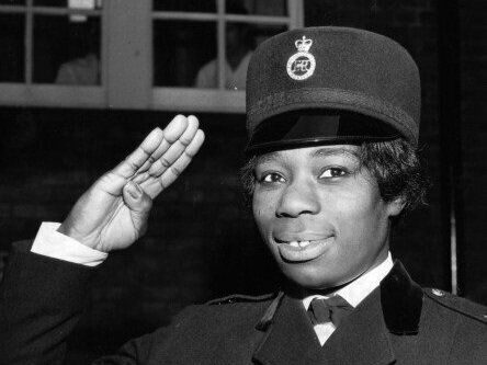 MuseumOfCroydon's tweet photo. Windrush Day
Today marks the day in 1948 when approximately 500 migrants from the Caribbean arrived at Tilbury Docks. We are proud to share their amazing stories to celebrate the Windrush generation and their descendants. https://t.co/2OcujFeKQc #CroydonLibs #Windrush https://t.co/QuTmCRQC37