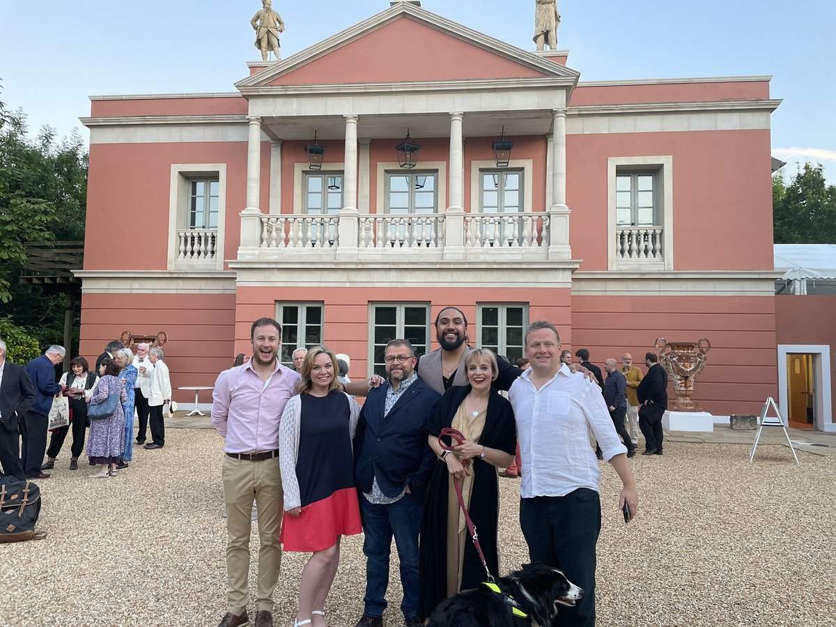 Lee David Bowen (@leedavidbowen) on Twitter photo Die tote Stadt <a href="/lfotweet/">Longborough Festival Opera</a>
Paul: <a href="/peterauty1/">Peter Auty</a>
Marie / Marietta: <a href="/raenicholls/">Rachel Nicholls</a>
Juliette: <a href="/LuciBriginshaw/">Luci Briginshaw</a>
Brigitta / Lucienne: @StephanieWL4
Frank / Fritz: <a href="/BaritoneBenson/">Benson Wilson</a>
Victorin / Gaston: <a href="/SpragueTenor/">Alexander Sprague</a>
Graf Albert: <a href="/LeeDavidBowen/">Lee David Bowen</a>
#LFOKorngold #dietotestadt Die tote Stadt <a href="/lfotweet/">Longborough Festival Opera</a>
Paul: <a href="/peterauty1/">Peter Auty</a>
Marie / Marietta: <a href="/raenicholls/">Rachel Nicholls</a>
Juliette: <a href="/LuciBriginshaw/">Luci Briginshaw</a>
Brigitta / Lucienne: @StephanieWL4
Frank / Fritz: <a href="/BaritoneBenson/">Benson Wilson</a>
Victorin / Gaston: <a href="/SpragueTenor/">Alexander Sprague</a>
Graf Albert: <a href="/LeeDavidBowen/">Lee David Bowen</a>
#LFOKorngold #dietotestadt