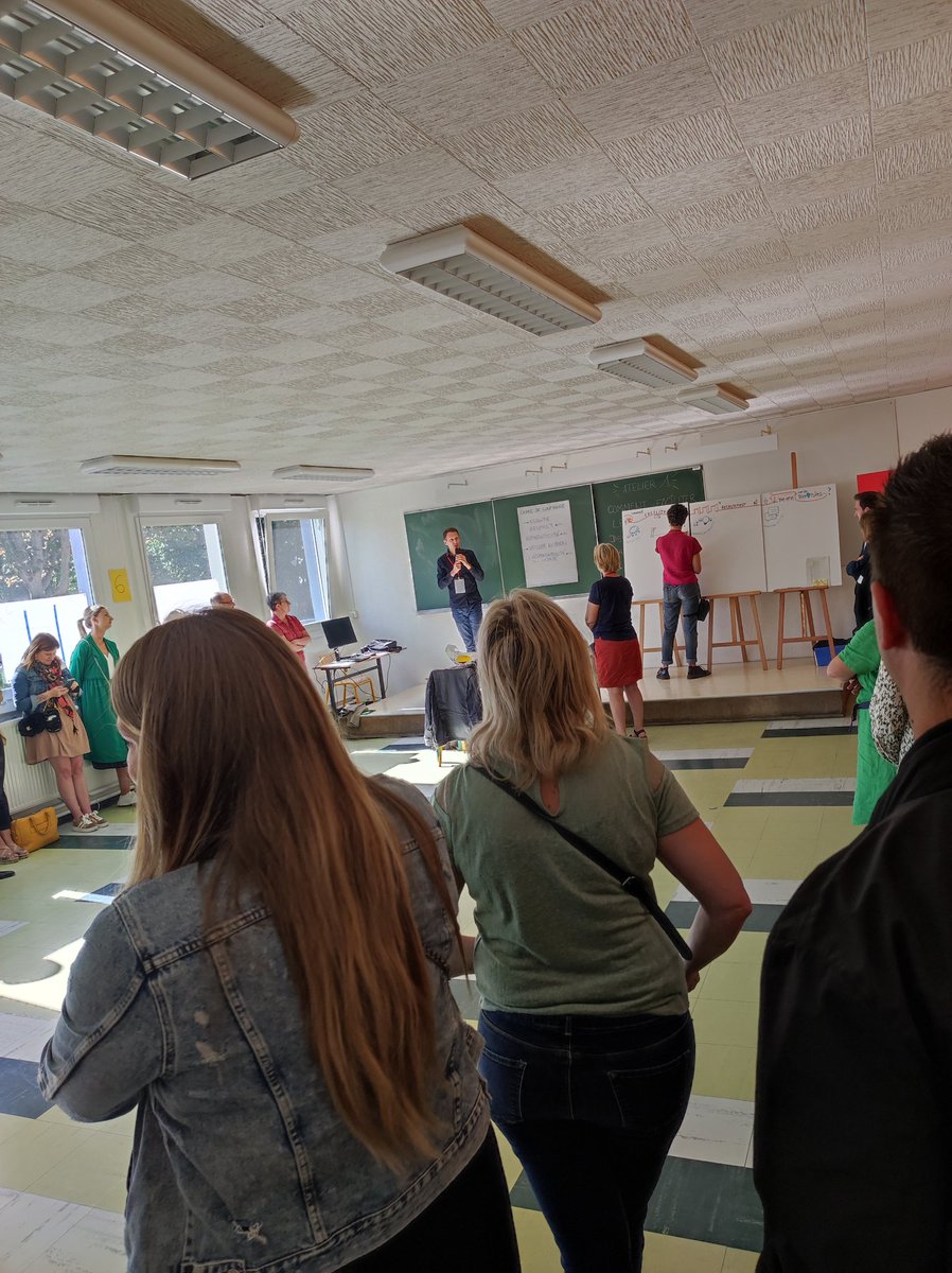 dirdeveco's tweet photo. 1er atelier : comment améliorer le #Recrutement pour les #tpe #pme #developpementeconomique #developpementterritorial #senlisudoise https://t.co/o9XHKn8z2R