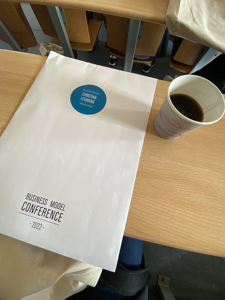HerrLehmann's tweet photo. We did it again: wrote a paper, submitted it to my favorite conference and here we are. #BMC22LILLE https://t.co/4ZDCUTYMOz