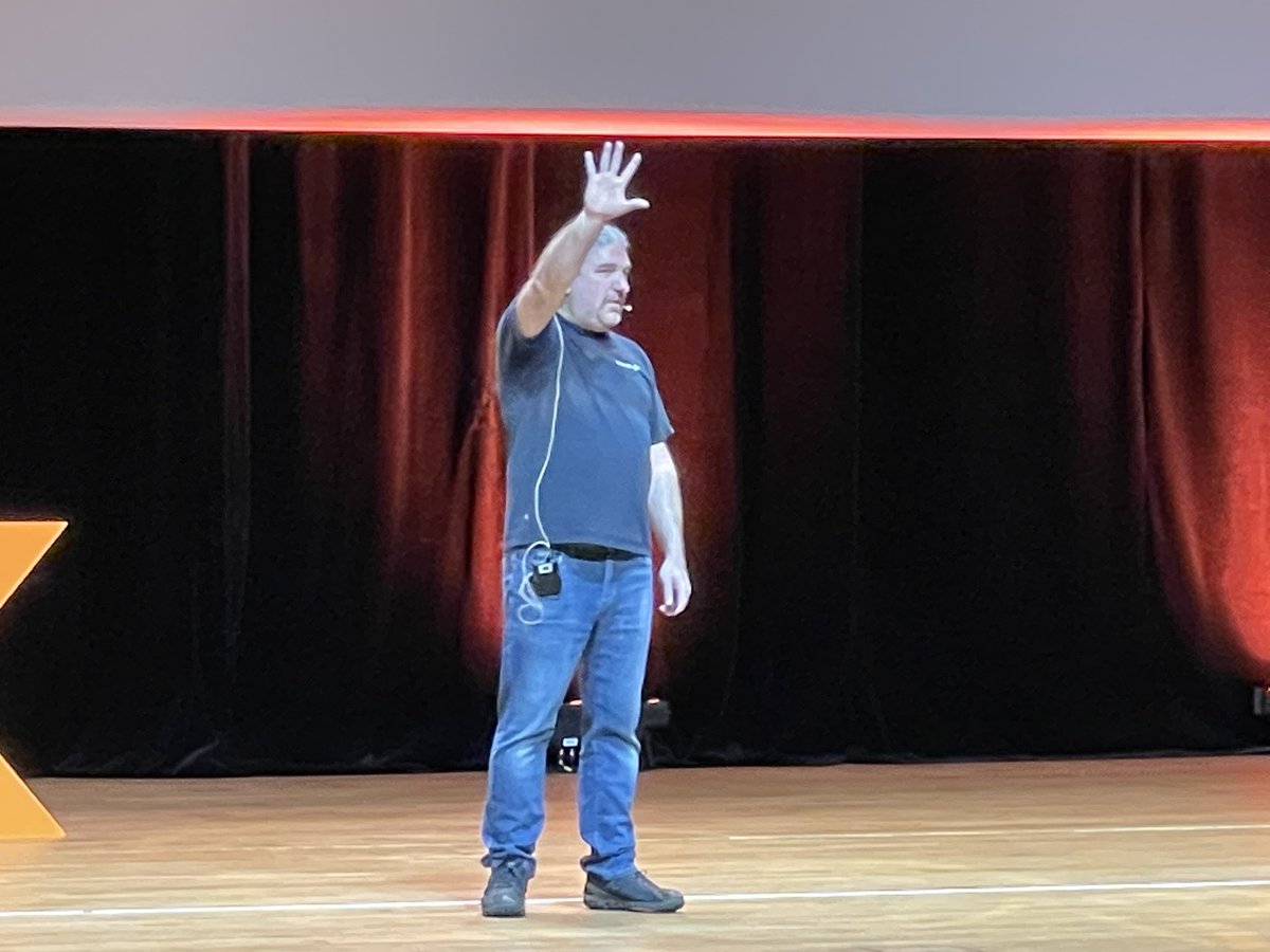 Piotr Bochynski tweet media