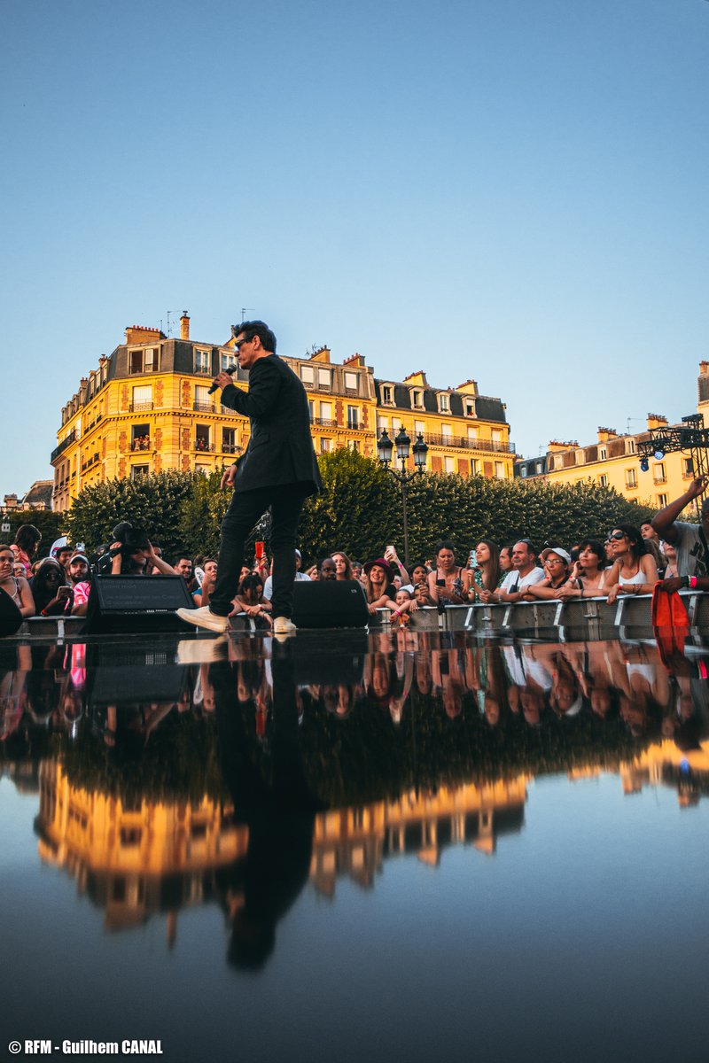 RFMFrance's tweet photo. [#Événement] 💥 Avant de découvrir le #RFMMusicShow, présenté par @bernard_montiel, JEUDI à 21h15 sur @C8TV, et en simultané sur #RFM, voici les photos Marc @LavoineOfficiel sur la scène de cette soirée événement ! 🎶

 📸 Photos : @GuilhemCanal https://t.co/7h7fjrUjQU