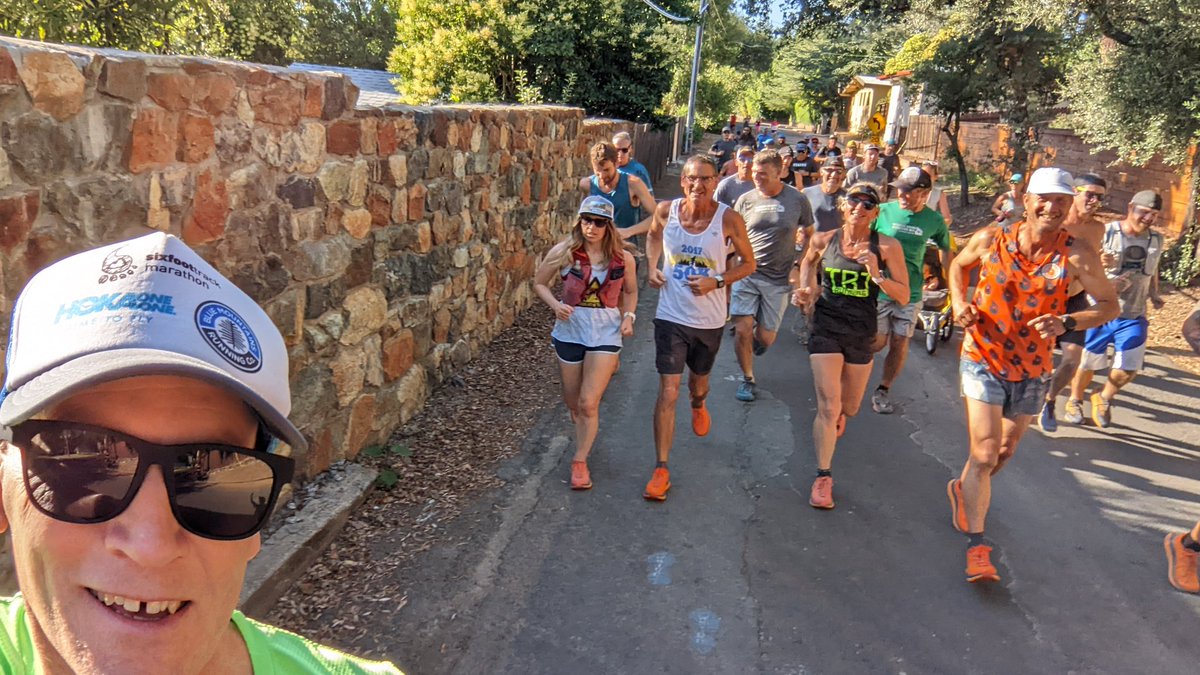 aewheat's tweet photo. Auburn Aid Station WSER run out to Robie Point

@hoka 
@wser
#seeyouatstates 
#trtrunning #trt 
#coros 
@swiftwicksocks 
@pathprojects 
#itswarm https://t.co/dexmfwMSik