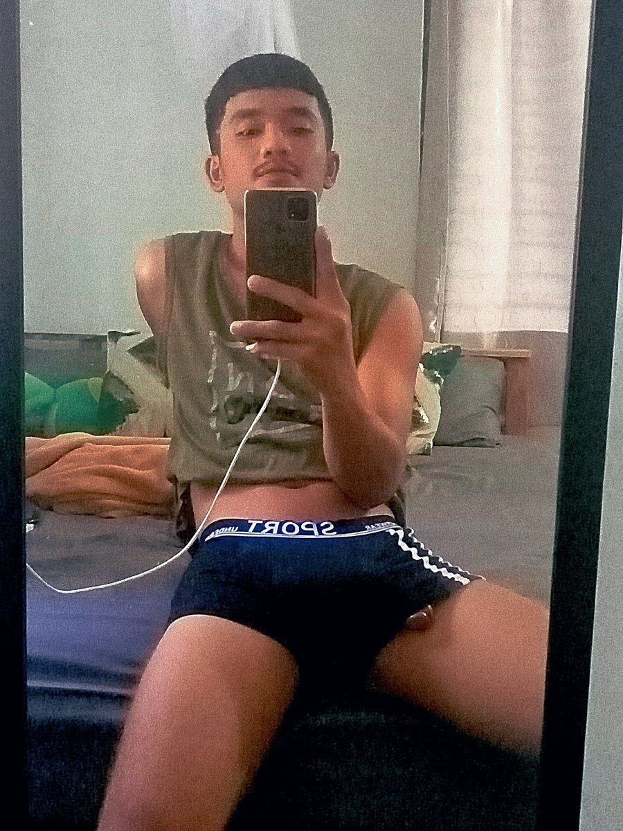 Framee54's tweet photo. มีใจก็ทักมา...ถ้าลีลา..เดี๋ยวทักเอง💦✊🤭😂🤣 https://t.co/NFWyqLOXj9