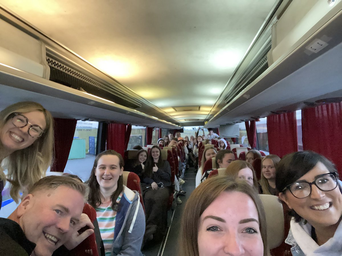 Bus 3 well on the way to Alton Towers 💃🏻🎢