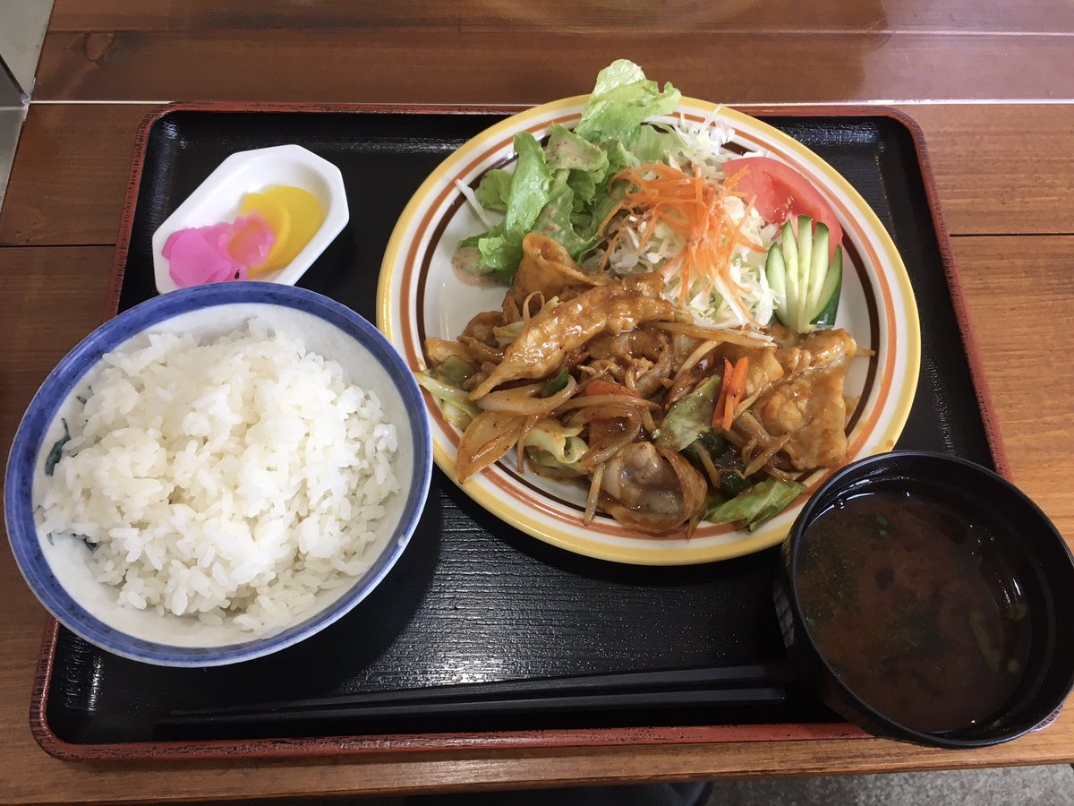 yeahGoshirakawa's tweet photo. ポパイのランチうま〜
梅雨のジメジメですが、皆さん���後からも頑張りましょう♪ https://t.co/86hq0W5eFr