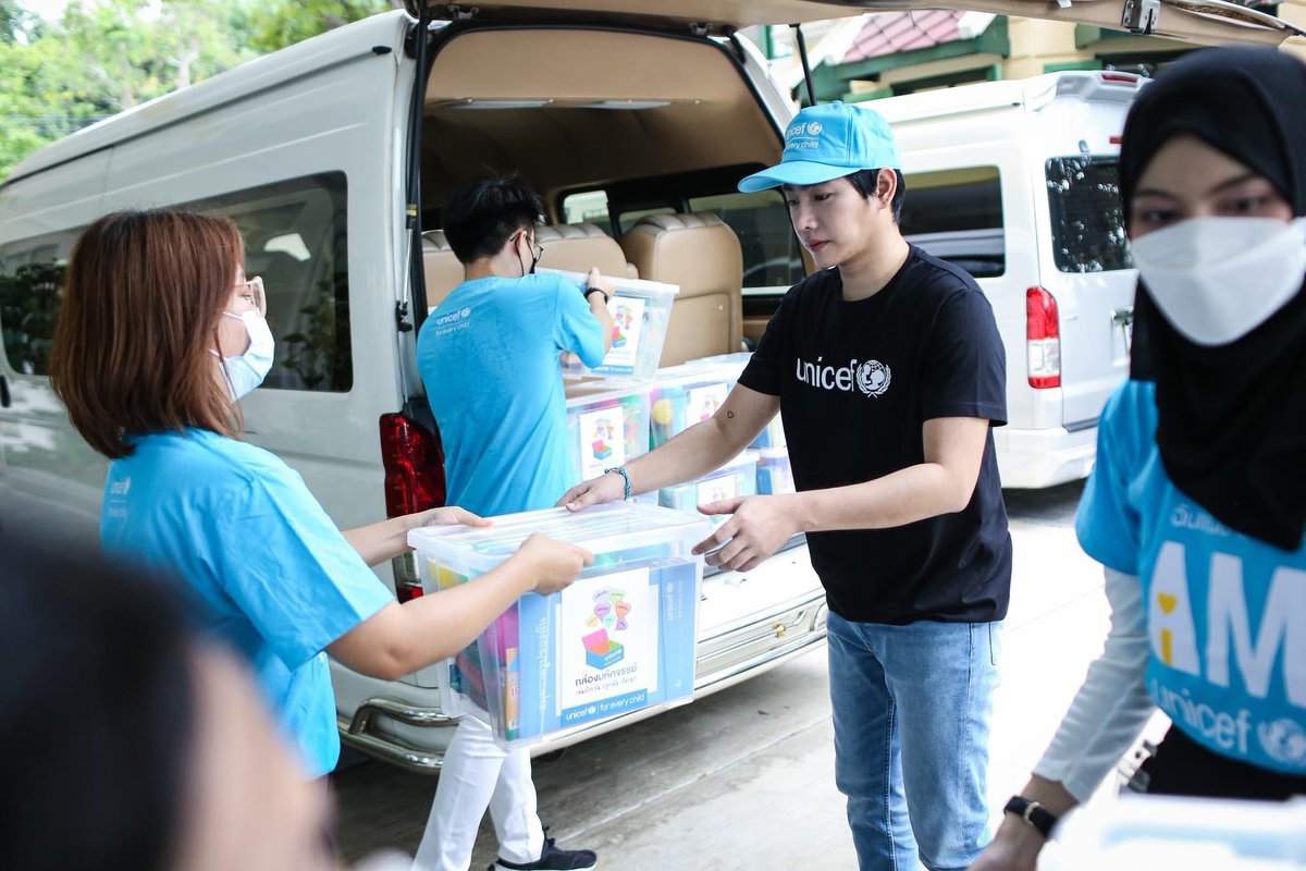 Palitarea's tweet photo. พี่เป๊กกับภารกิจกล่องมหัศจรรย์

https://t.co/nuMfiOGzG8

#เป๊กผลิตโชค 
#PeckPalitchoke https://t.co/RJXwb5iwLs