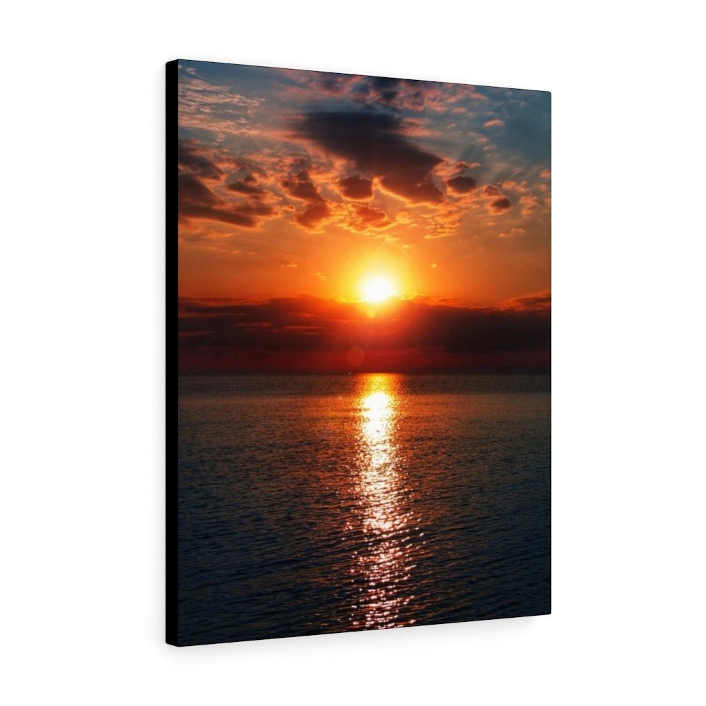 CWILKINSJR84's tweet photo. Excited to share the latest addition to my #etsy shop: A Beautiful Sunset #cotton #painting #sunsetcanvas #oceansunsetcanvas #oceansunset #sunset #sunsetwallart #oceansunsetart #sunsetpicture https://t.co/8xO8CXd3A8 https://t.co/v6g0VXCwKW