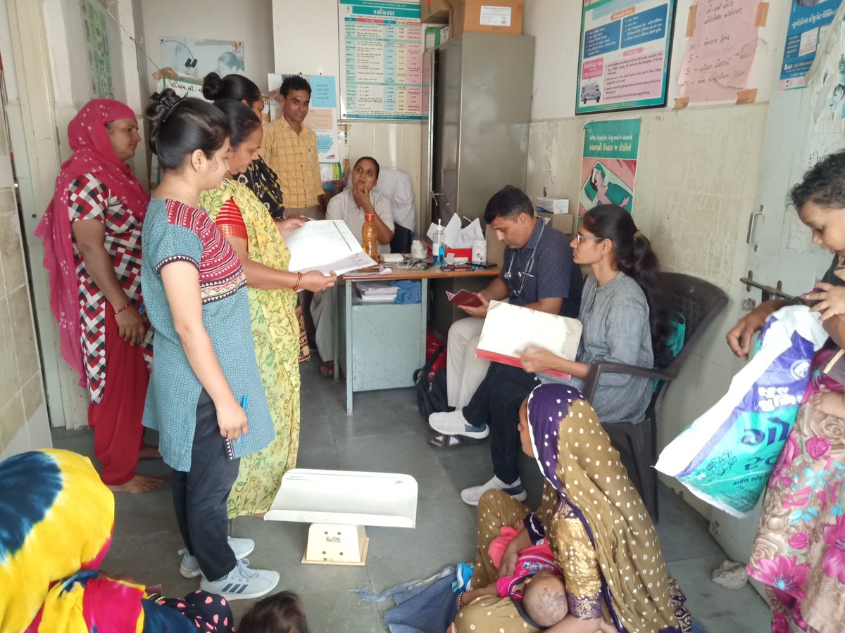 RbskSh's tweet photo. KUTCH RBSK સ્ક્રીનીંગ સાથે મમતા દિવસ જોખમી માતા વિઝીટ @CdhoKutch @KutchDdo @Bhujmahiti @CollectorKutch @MoHFW_GUJARAT @rbskgujarat @GandhidhamTho https://t.co/A5uyoReu3J