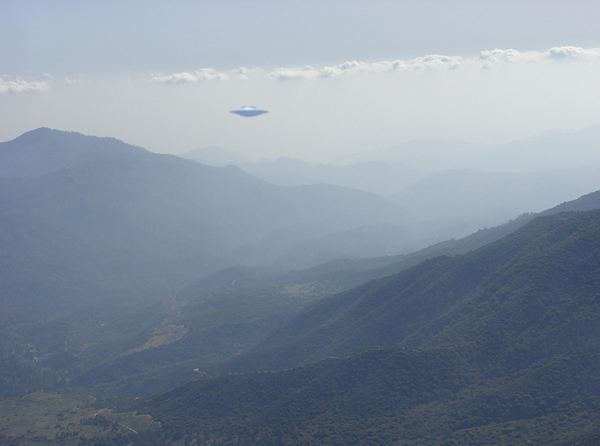 _UnknownSkies_'s tweet photo. May 27, 2004 - Big Bear Mountain, CA, USA
#bigbearmountain #california #ufo #ufos #alien #aliens #space #strange #unexplained #disclosure #thetruthisoutthere #iwanttobelieve #extraterrestrial #flyingsaucer #ovni #ovnis #НЛО #area51 #ufologia #spaceship #ufosighting #aliensarereal https://t.co/5boq1BssqA