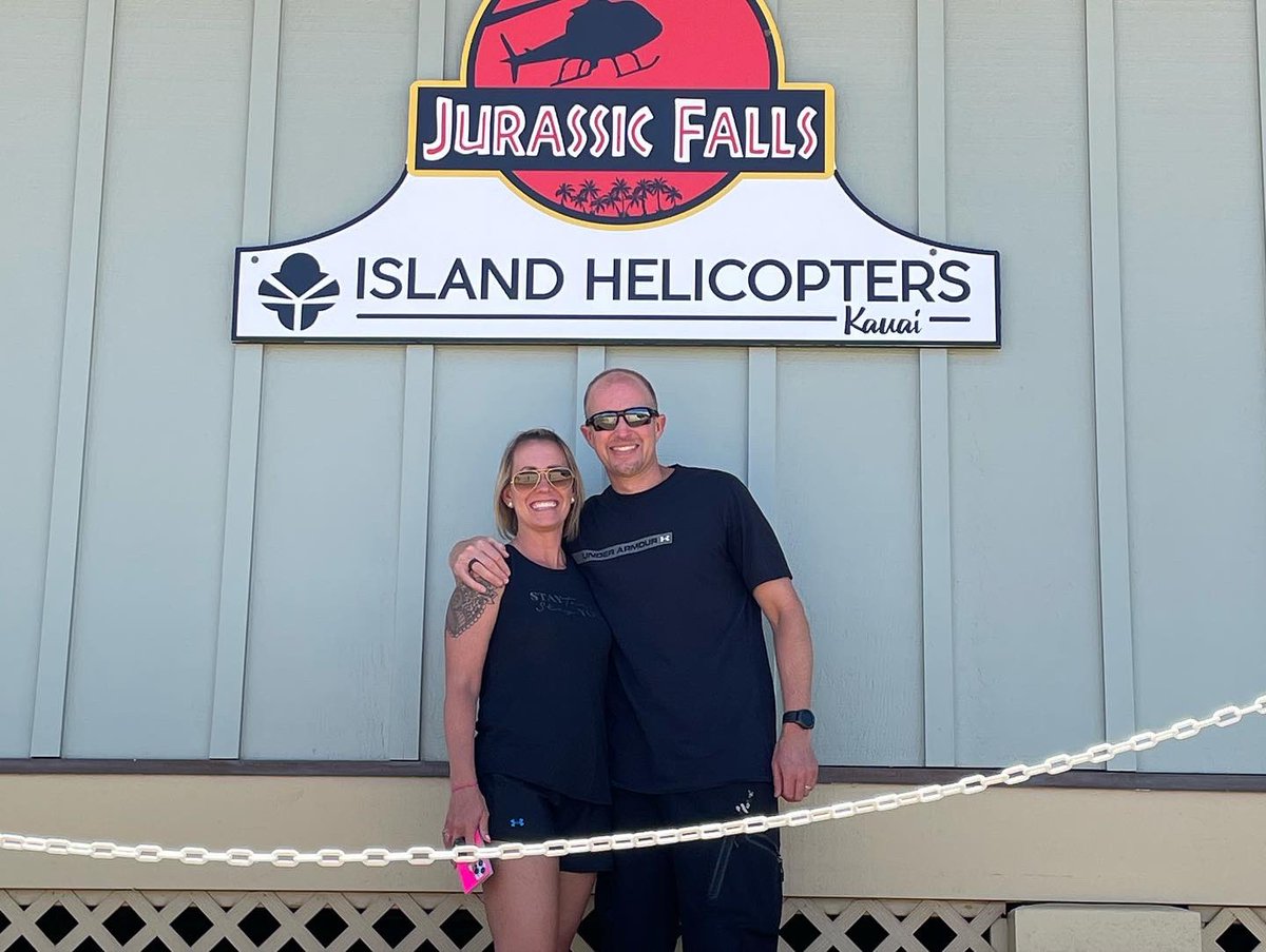 chrissyboltz's tweet photo. We took a helicopter tour of Jurassic Falls (From movie!) and Kauai island. The falls and many parts of the island can only be seen or reached by air💙🚁🏝🦖🦕 https://t.co/JWetCSsToG