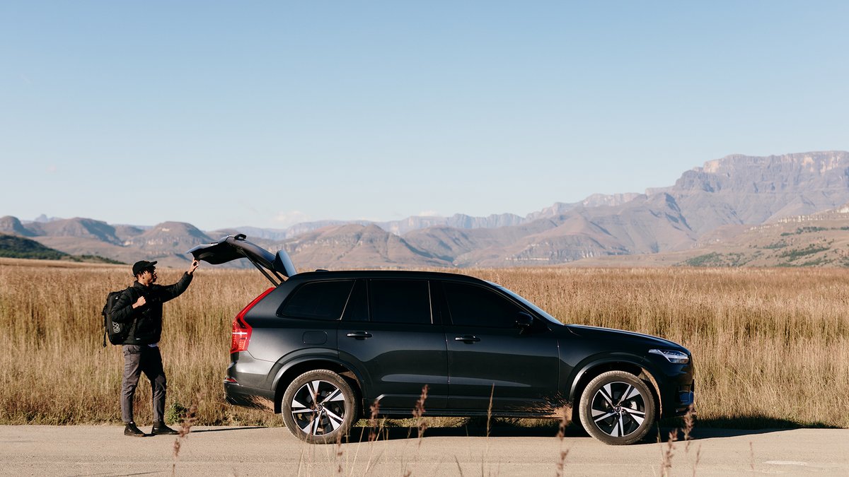 Every journey is an opportunity to #Recharge in the #Volvo #XC90T8. Find out more about the luxurious plug-in hybrid SUV here: bddy.me/3HFIKdW