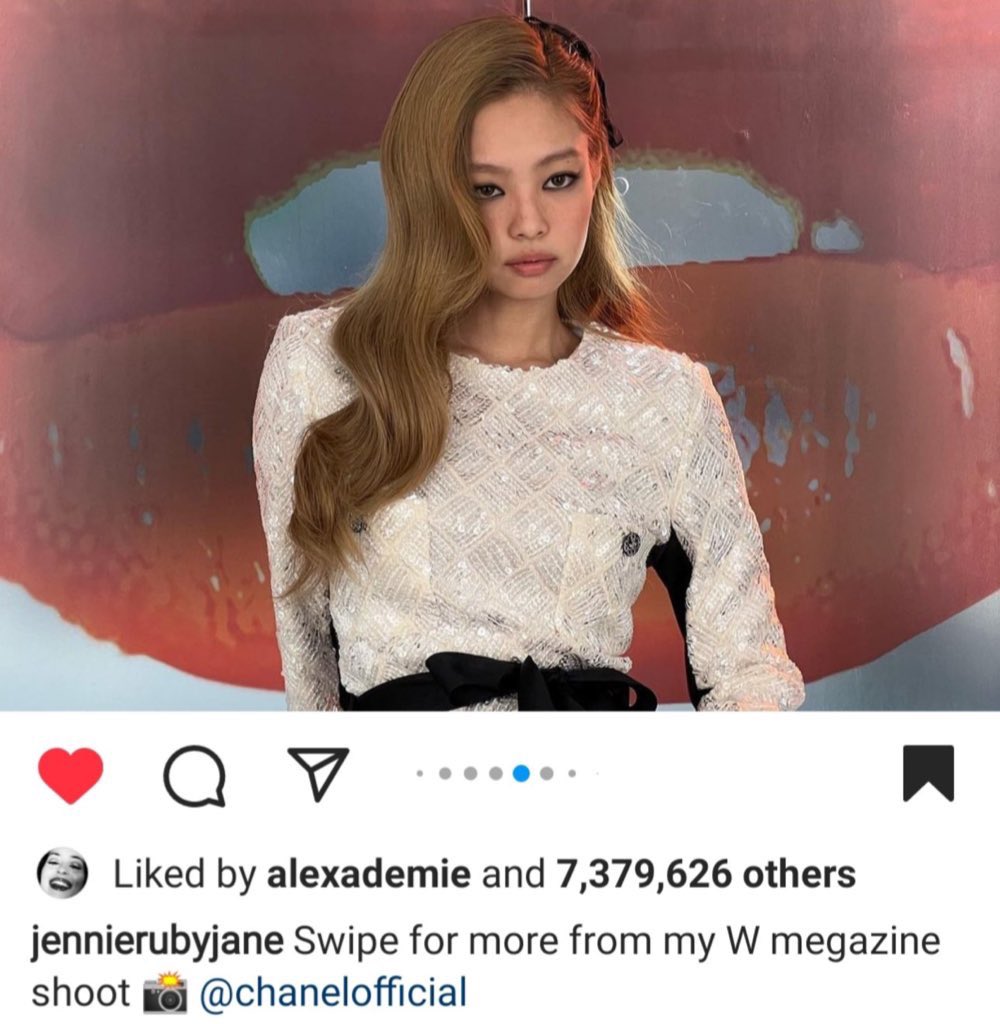 tjruby_'s tweet image. ทีมงานของ euphoria คือทีมเดียวกันกับที่ทำงานให้ the idol และ make-up artist ก็ทีมเดียวกัน ที่ alexa demie นักแสดง euphoria ฟอลไอจีเจนนี่และกดไลค์รูปน้องบางทีอาจจะได้เจอกันจริงๆแล้วก็ได้นะ