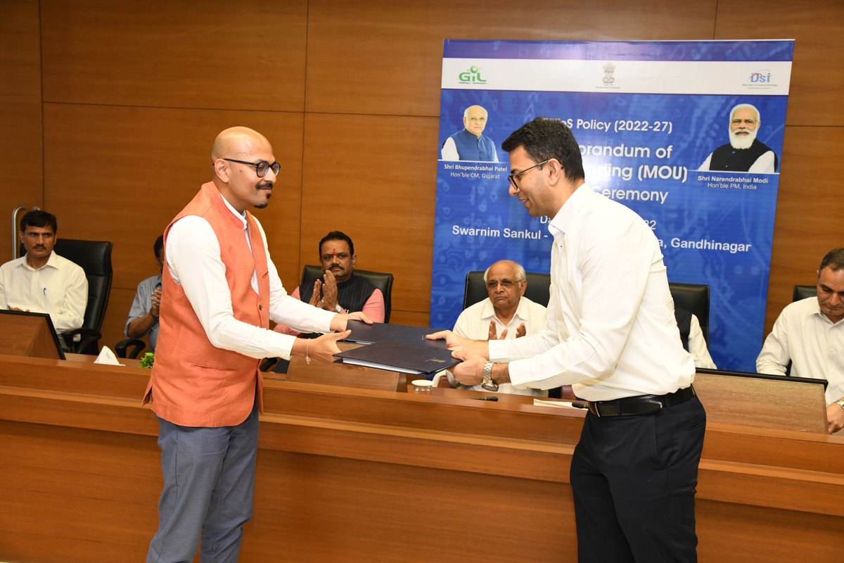 We signed an MoU encouraged by new IT Policy in presence of Honorable Chief Minister, Shri @Bhupendrapbjp, @GovtOfGujarat.

#ITPolicy #MoU #BhupendraPatel #GovernmentofGujarat #InformationTechnology #Gujarat

@timesofindia @CMOGuj @GESIAORG