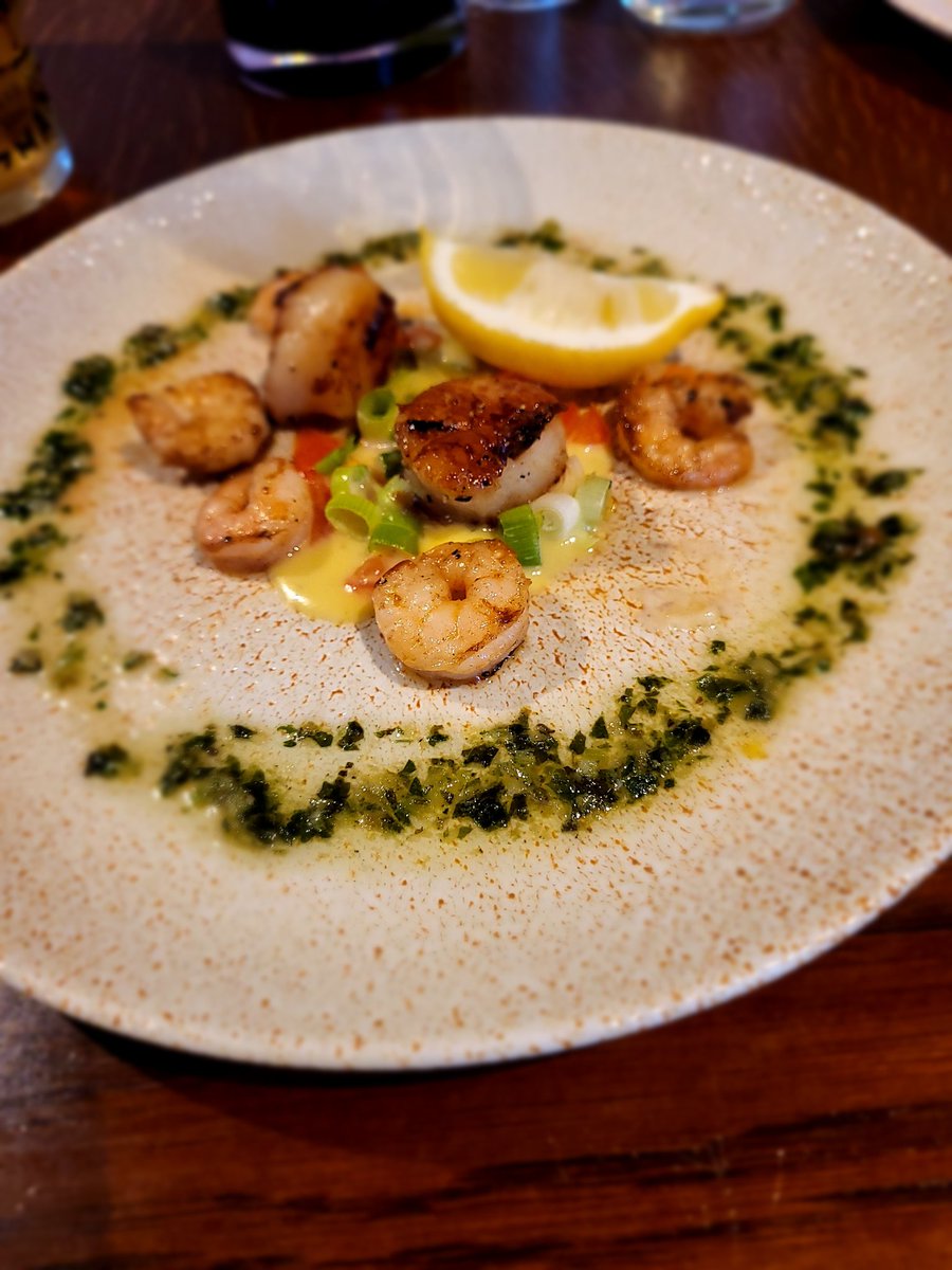 imawelshgeordie's tweet photo. Random date night last night after finally having an evening off together away from work! #BoatInn #Sprotbrough #VintageInns #Datenight https://t.co/JWkXSLNgCH