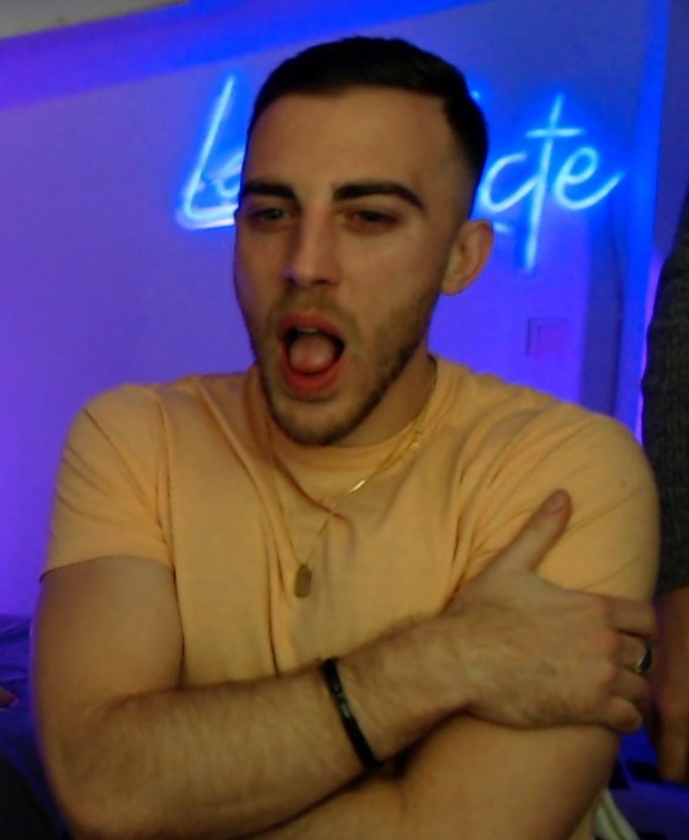 Démonstration de top 1 sur Fall guys + inspecteur Zefeks + meurtre + chouquette + pwere = la matinale de l'extrême 🐸

Twitch.tv/Zefeks
Twitch.tv/Zefeks
Twitch.tv/Zefeks