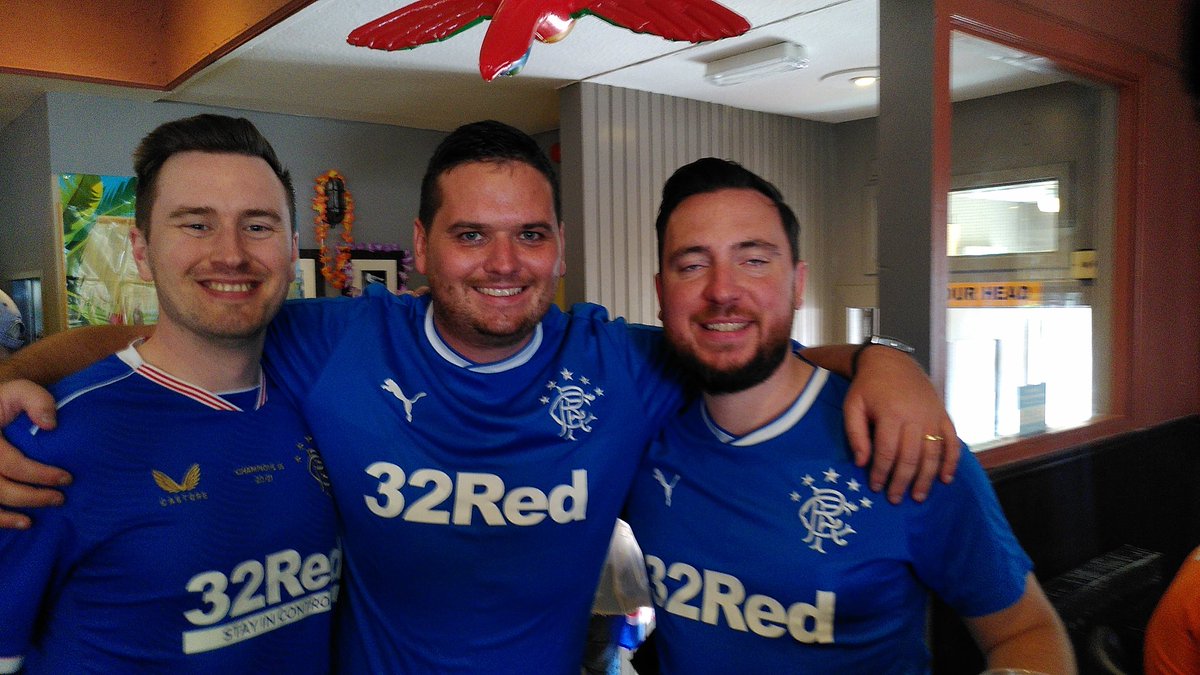 RossYoung1990's tweet photo. A month on. What a trip. @samcheckers @AlexThompson04 @danrjjb https://t.co/tEtR7qL7Yc