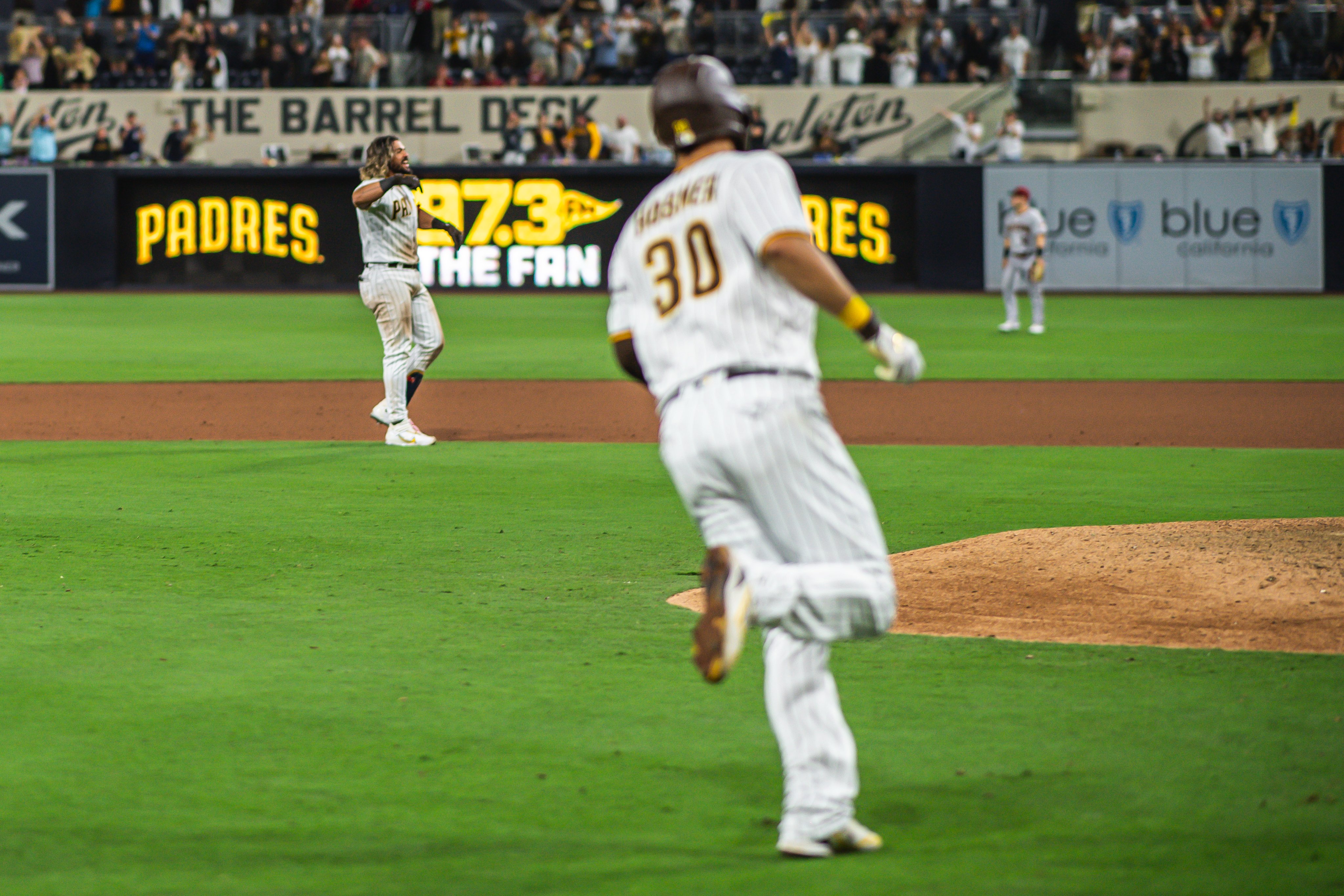 Let's f***ing go San Diego!! - Jorge Alfaro lets it all out after San  Diego Padres outperform San Francisco Giants