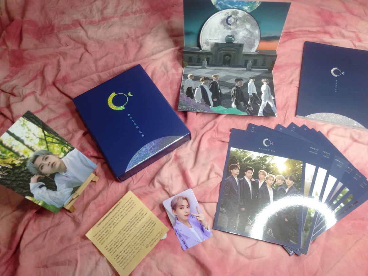 ZL7here's tweet photo. 💌: #layzmails
Hello @kanqleymart thank you for bringing my Raise Us album safe🥹, I promise I'll take a good care of this album just like u did, it has no dents nor marks, get well soon and take care please, God bless🥰 https://t.co/6VmbjrVxj4
