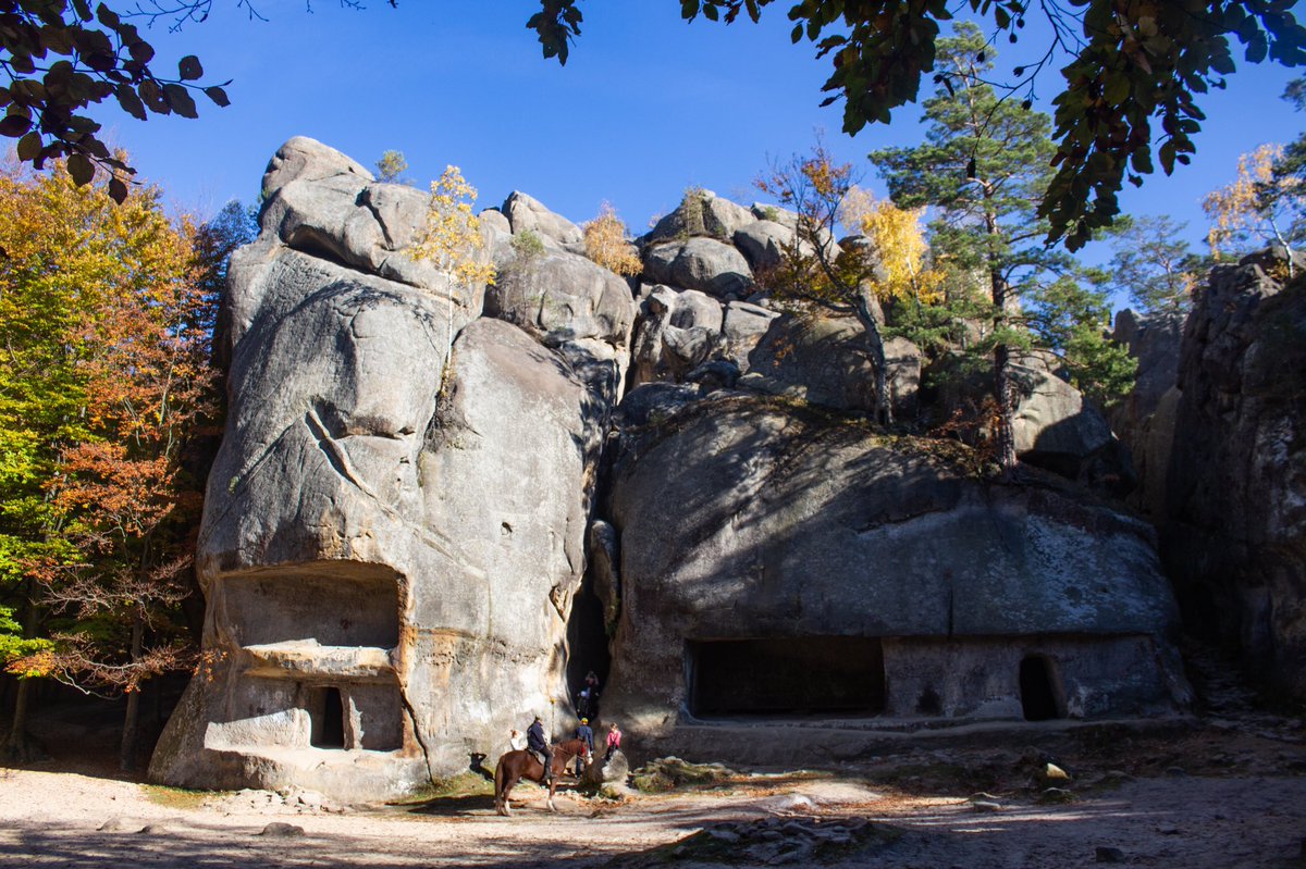 krutovig's tweet photo. Dovbush rocks full of pareidolia shapes. Some of them have funny names, as: Salvador Dali’s case, Tulip, Ragdoll, Witch Array, Jolly Roger, The Silence of the Lambs, Imposters from Space. 

#carpatians #mountains #fall #travel #wanderlust #autumn https://t.co/BJhsVlGK2T
