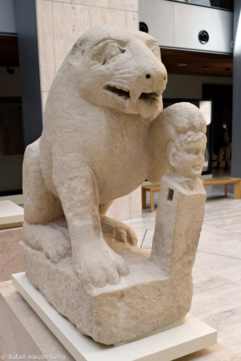 Rafayiyo's tweet photo. Osa de Porcuna, siglo I a. C.-siglo I d. C. Piedra caliza, 79 x 70 x 32 cm. Cultura ibérica tardía. Porcuna (Jaén). Fue encontrada en 1926. Ingresó en el museo en 1928. Madrid, @MANArqueologico https://t.co/jZO29SNrby