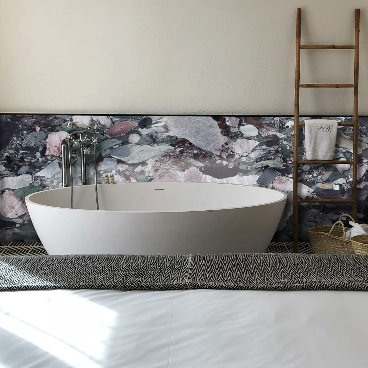 Gerald Culliford Ltd tweet media