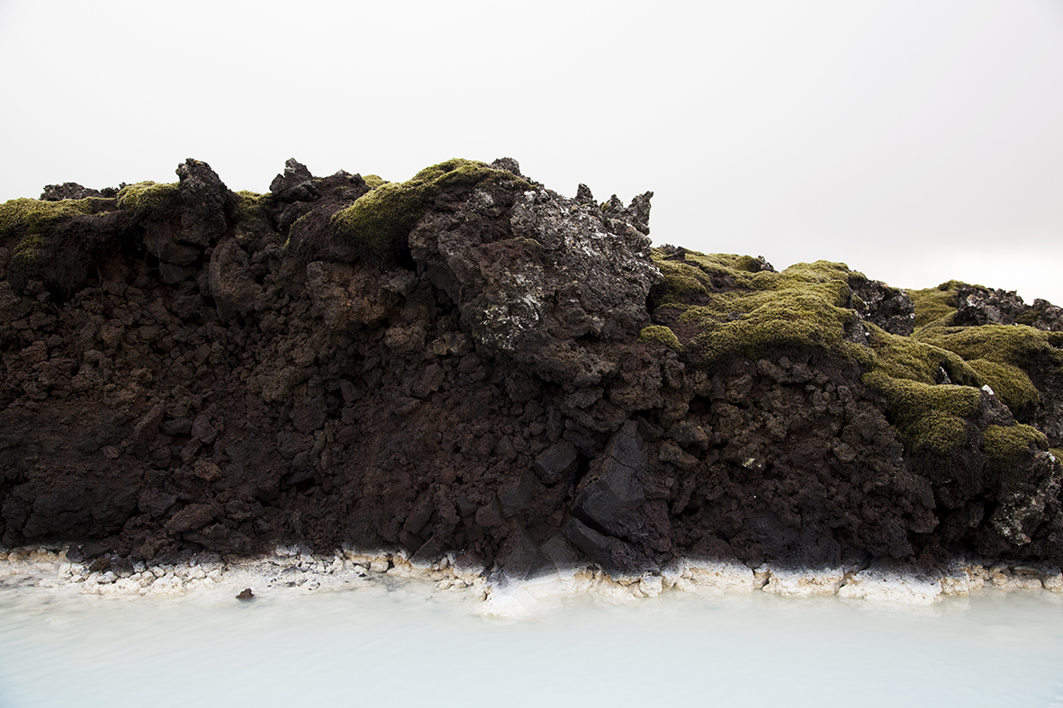 No crowdfunding for the project 'Birds singing electrons flowing in circuits'. 
Please have a look 
igg.me/at/birds-singi…

#crowdfunding #indiegogocampaign #Iceland #performance #videoart #silviagentili