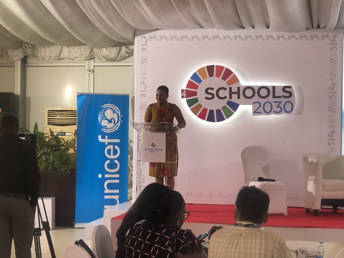 “Learning wherever you are, however you want. Learning should be that fluid.”

<a href="/FarajaNyalandu/">Faraja Kotta</a> discussing with delegates how we can make it so at the #Schools2030Forum2022.

Watch them live now
👇
us02web.zoom.us/meeting/regist…