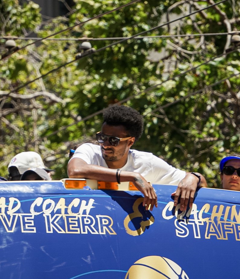 LEEJendary_'s tweet photo. OG #StrengthInNumbers squad
@TheBlurBarbosa
@ShaunLivingston
@zaza27
@FestusEzeli
#WarriorsParade #GoldBlooded #DubNation
@warriors https://t.co/glg398vtdq