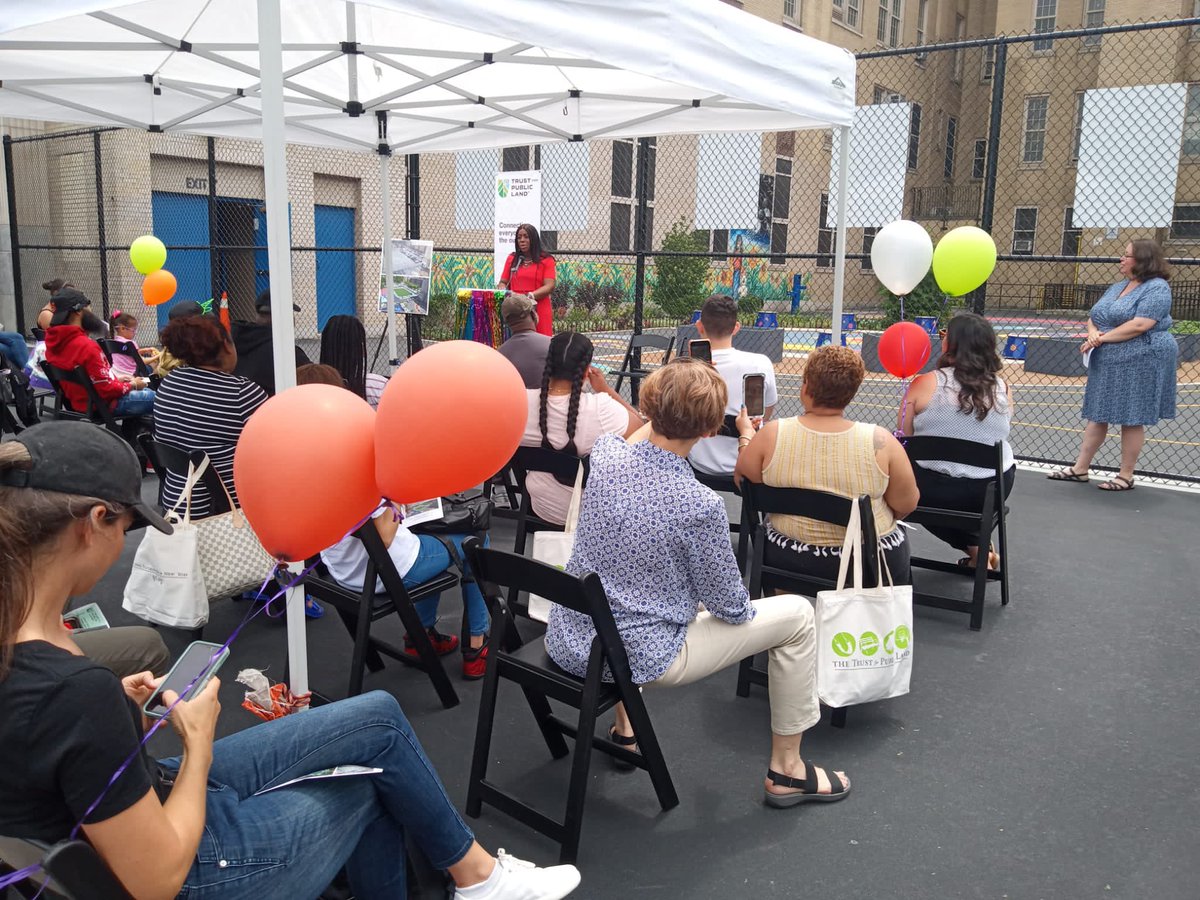BPGibson2025's tweet photo. Beautiful morning at the ribbon cutting of our new school playground for students at PS 107X & Icahn 7 with new playground equipment, track & field, outdoor classroom space, a gazebo and much more. Congrats to @tpl_org @NYC_SCA @BxSuptTobia #CSD8 & our school leaders. #Bronx https://t.co/X7UIhuOdKO