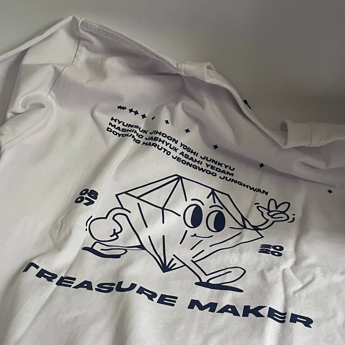 yanohaclub_'s tweet photo. We know you've been waiting for this! 

Batch 2 for our TREASURE MAKER Shirt is now OPEN! 

We need at least 30 orders for this batch to push through. More details are in the form below:

Order Period is only until July 02.

Form: https://t.co/GTCI1S8MWd https://t.co/on71wjyuI2
