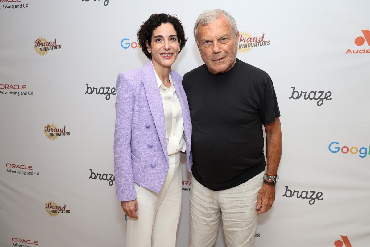 Brand Innovators (@brandinnovators) on Twitter photo S4Capital's <a href="/MartinSorrell/">Sir Martin Sorrell</a> is advising marketers to be agile and to take back control at our #BISummit! Marketing is like running an election campaign, you need to be elected every day by your consumers. 🗳
Q&A by <a href="/LiveRamp/">LiveRamp</a>'s <a href="/JessicaMShapiro/">Jessica M Shapiro</a>. S4Capital's <a href="/MartinSorrell/">Sir Martin Sorrell</a> is advising marketers to be agile and to take back control at our #BISummit! Marketing is like running an election campaign, you need to be elected every day by your consumers. 🗳
Q&A by <a href="/LiveRamp/">LiveRamp</a>'s <a href="/JessicaMShapiro/">Jessica M Shapiro</a>.
