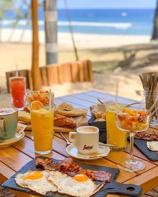 lesuricate8's tweet image. Bonne journée à vous tous !
Et encore merci de me suivre.
#mercredi #Motivation #PositiveVibes